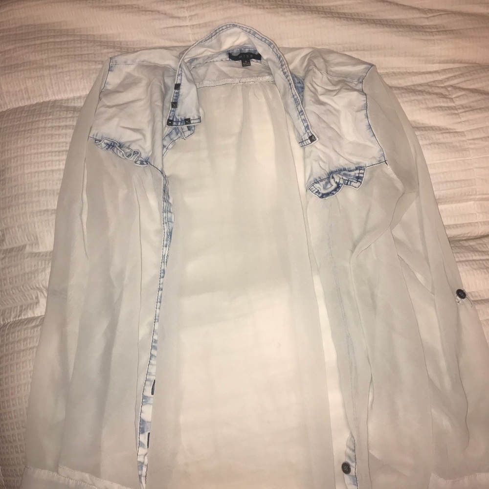 Blue button down sleek shirt